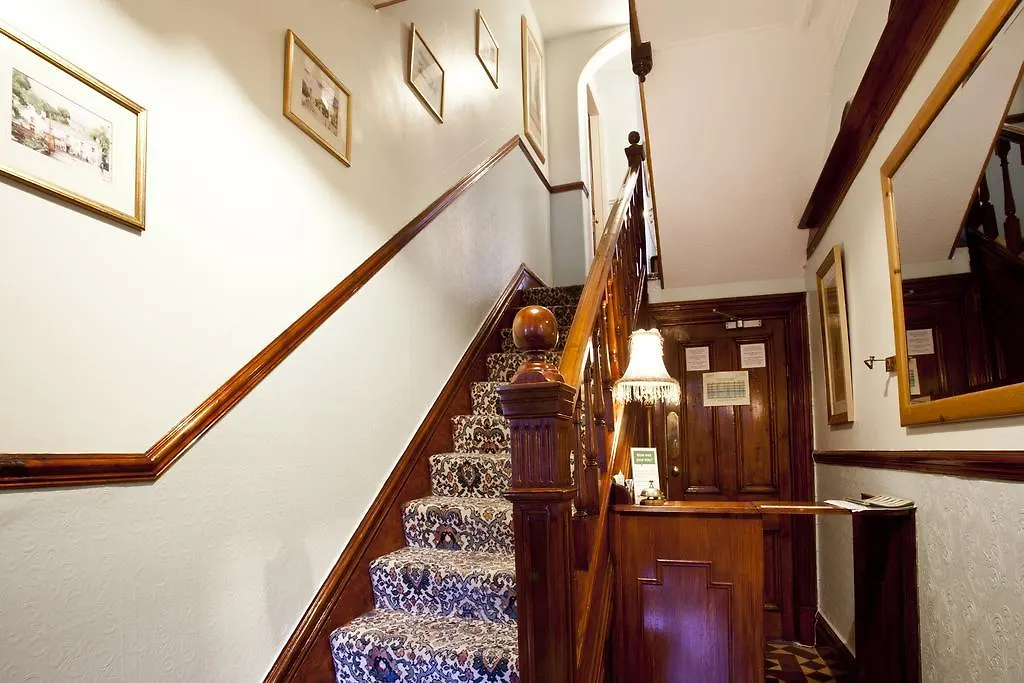 Alexa House Hotel Harrogate Guest house