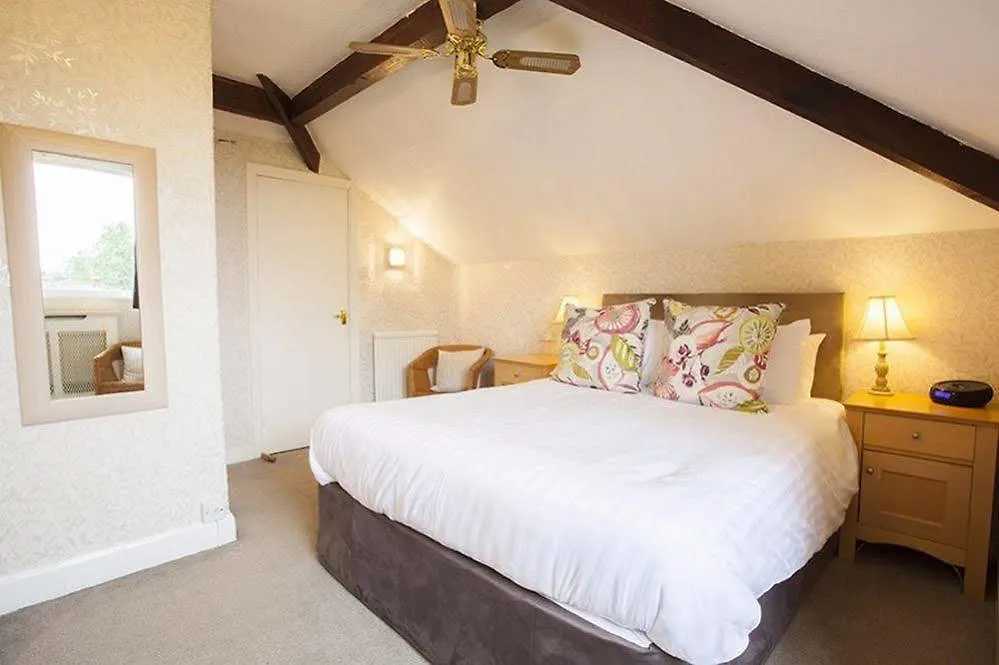 Alexa House Hotel Harrogate 4*,  United Kingdom