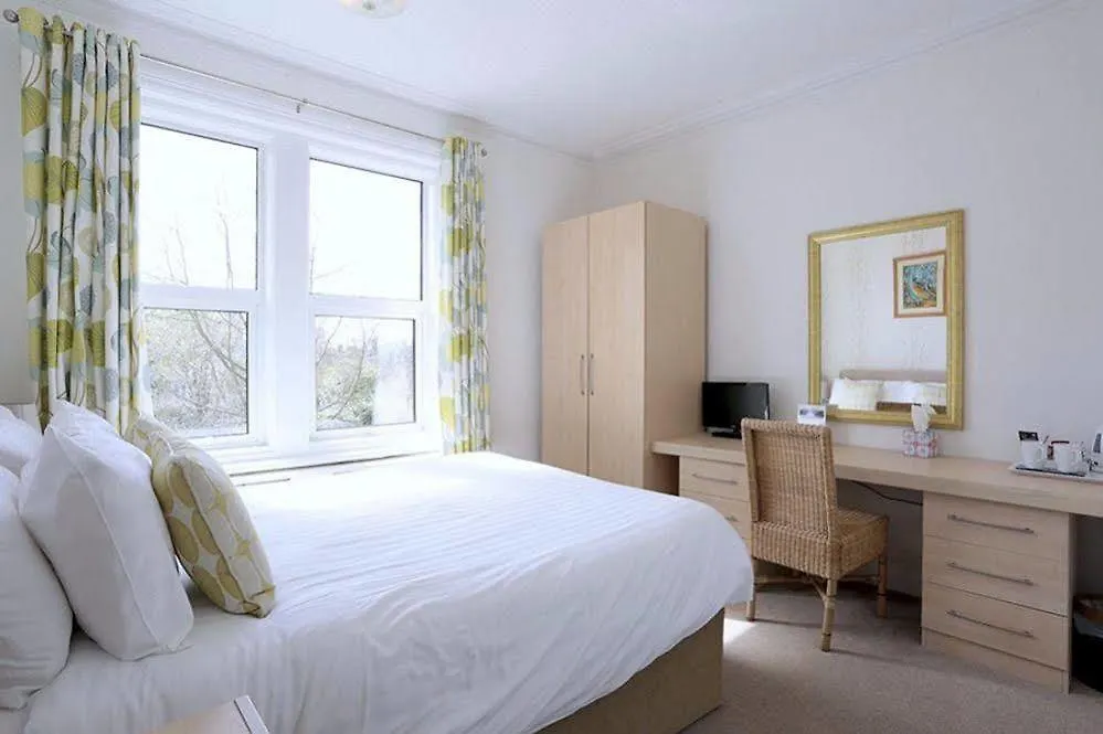 Alexa House Hotel Harrogate 4*,